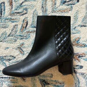 7.5 black Clarks boots